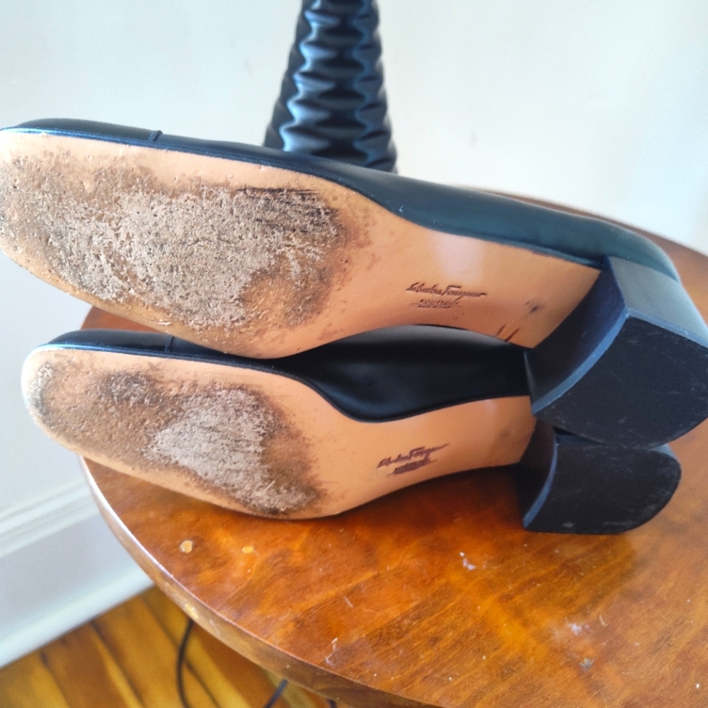 Salvatore Ferragamo Boutique chunky heeled leather pump - Picture 5 of 6